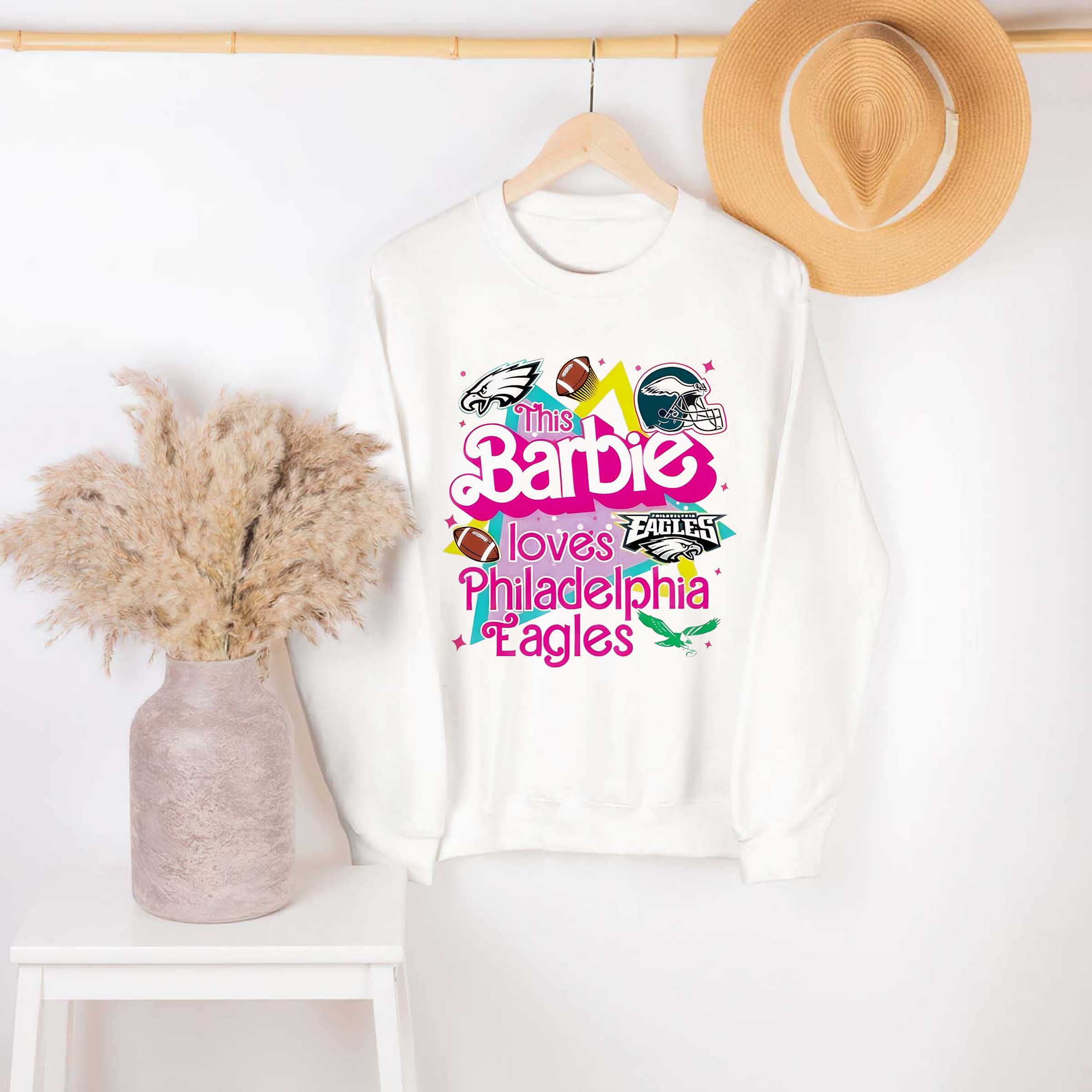 This Barbie Loves Philadelphia Unisex T-Shirt, Sweatshirt, Hoodie Shirt